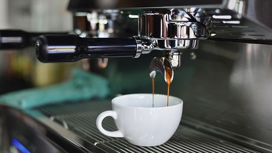 AAP-Systemy: Nasi fachowcy zadbają o Twój ekspres do kawy.