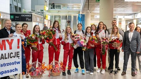 Cement-Gryf Chełm: Sezon pełen emocji, medali i walki do ostatnich sekund