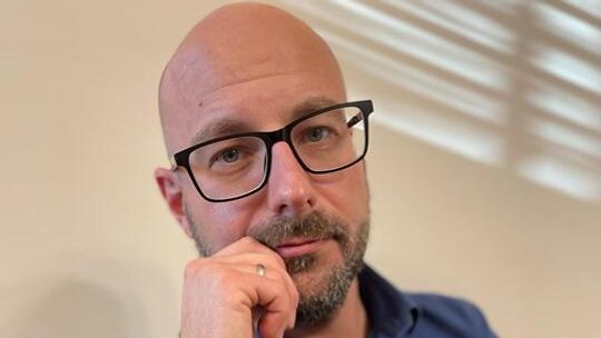 „Chciałem odczarować zawód adwokata”. O książce" Adwokat. Historia prawdziwa" mówi jej autor