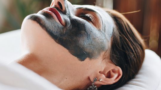 Co to jest laserowy peeling węglowy?