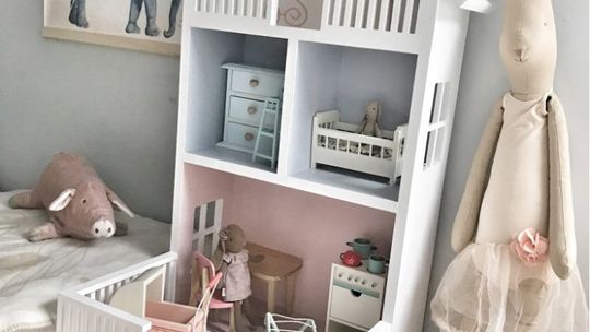 Domki dla lalek z drewna