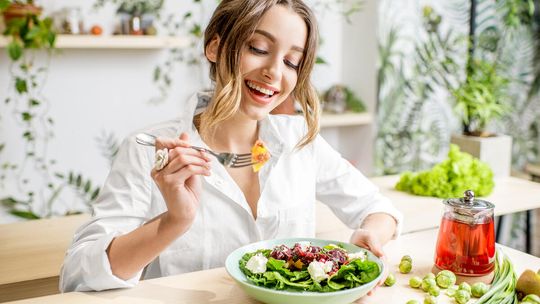 Dowiedz się, jak oczyścić organizm i rozpocząć zdrowe odżywianie z cateringiem GetFit!