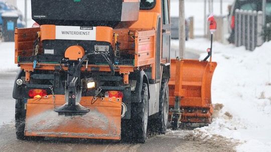 Drogowcy zaskoczą zimę? Ministerstwo Infrastruktury z systemowym rozwiązaniem odśnieżania