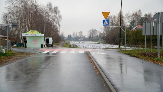Dwa nowe odcinki dróg w Skrobowie oficjalnie otwarte