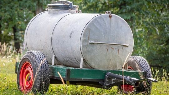 Gminy będą mogły sprawdzać, czy szambo jest wywiezione 