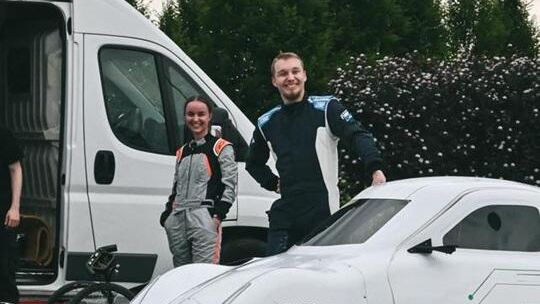 Hydros i Hydra wyruszają na Shell Eco-marathon Hydros i Hydra wyruszają na Shell Eco-marathon