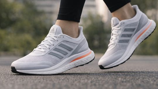 Jak biegać zdrowo i bez kontuzji? Sprawdzone zasady dla początkujących