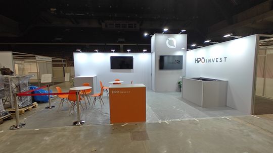 Jak zbierać wartościowe kontakty na targach?