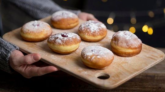 Ten sekretny składnik sprawia, że pączki zachowują świeżość. Wypróbuj.