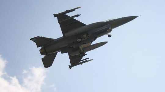 Katastrofa F-16 w Radomiu. Niepotrzebna śmierć i kosztowna lekcja