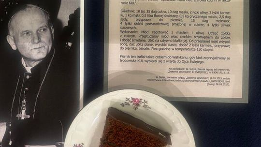 KULtowy piernik papieża. Poznaj przepis na ulubione ciasto Jana Pawła II