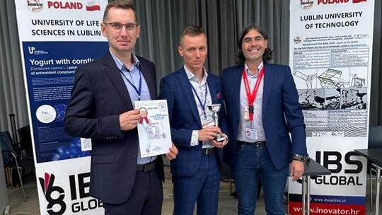 Lubelscy naukowcy zdobyli złoto w Chorwacji. Ich sportowe wynalazki podbiły międzynarodowe targi INOVA 2025