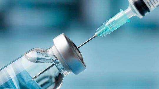 Lubelscy seniorzy nadal mogą skorzystać z bezpłatnych szczepień przeciw pneumokokom