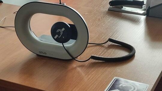 Lublin montuje 10 pętli indukcyjnych dla osób z niepełnosprawnością słuchu