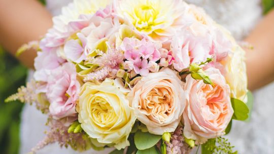 Najlepszy przyjaciel panny młodej? Koronka!