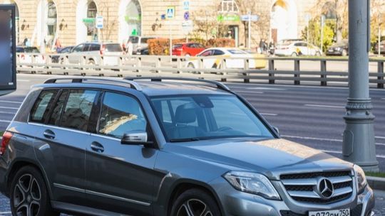 Nowy VW Polo czy stary Mercedes GLK? Będziesz zaskoczony!