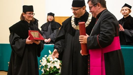 Nuncjusz  Apostolski w Grecji laureatem Nagrody im. Stefana Kardynała Wyszyńskiego Prymasa Tysiąclecia