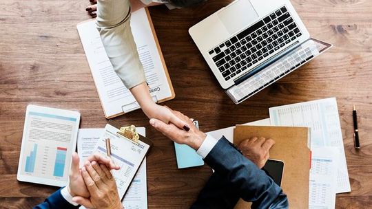 Pierwsze oznaki ożywienia inwestycji w MŚP. Nastroje firm wciąż jednak poniżej neutralnego poziomu