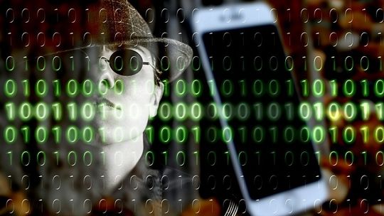 Polskie firmy notują wzrost liczby cyberataków. Największym zagrożeniem pozostają błędy po stronie pracownika