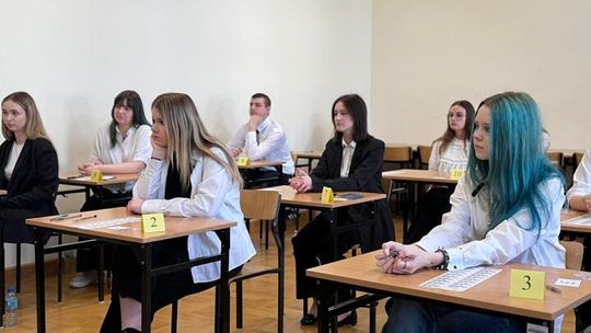 Ponad 5,5 tys. maturzystów w Lublinie rozpoczęło egzaminy