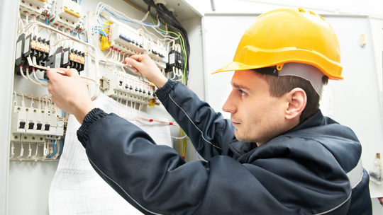 Profesjonalne instalacje elektryczne w Lublinie – TK Elektro na straży bezpieczeństwa