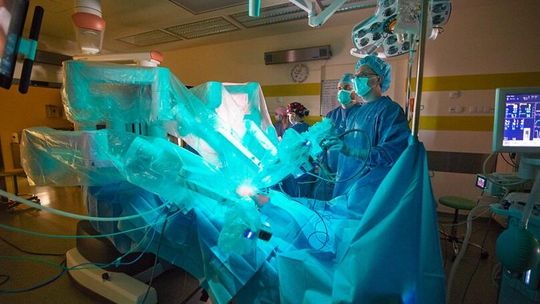 Sztuczna inteligencja w walce z rakiem. COZL otrzymał 14,8 mln zł na cyfrową transformację