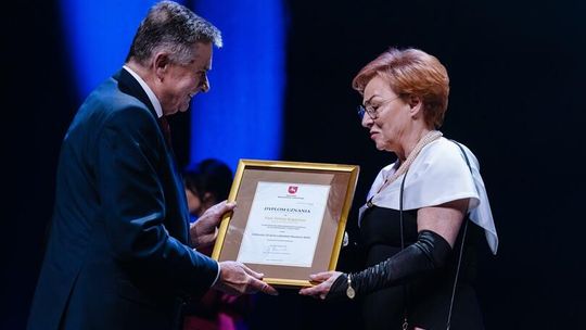 Teresa Bogacka: Uczelnia XXI wieku powinna przygotowywać do życia, nie tylko do pracy