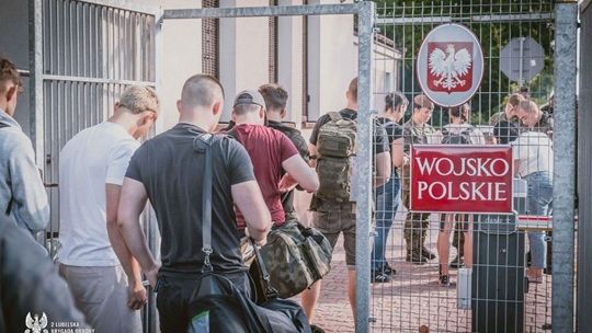 „Wakacje z WOT” - 130 ochotników z Lubelszczyzny rozpoczęło szkolenie.