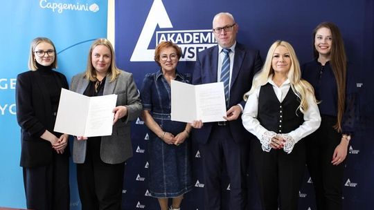 WSEI i Capgemini razem dla rozwoju kompetencji studentów IT