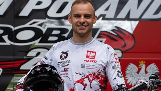 Zwycięstwo w mistrzowskim stylu. Maciej Więckowski najlepszy na inaugurację ME Enduro