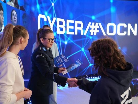 „CyberMocni” zachwycają uczniów