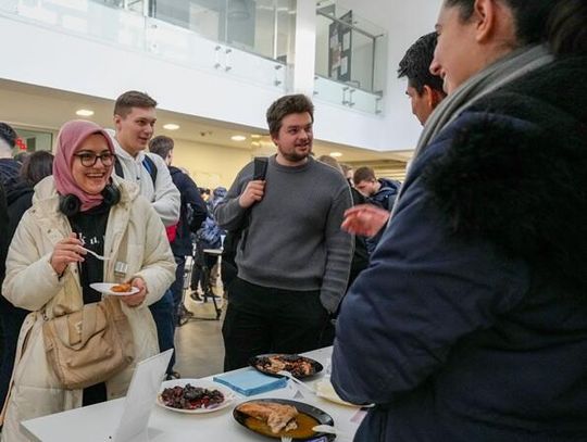 Erasmus Day na Politechnice Lubelskiej. Smaki świata i historie studentów