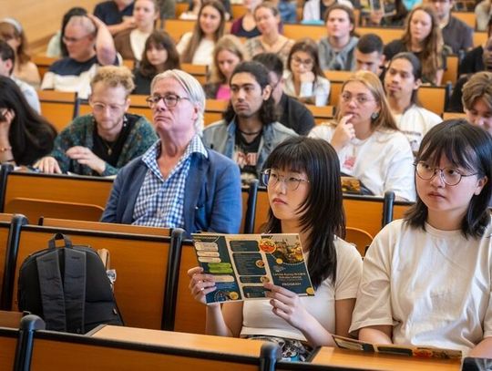 Od Teksasu po Japonię. Ponad 100 osób z 43 krajów uczy się języka polskiego na KUL