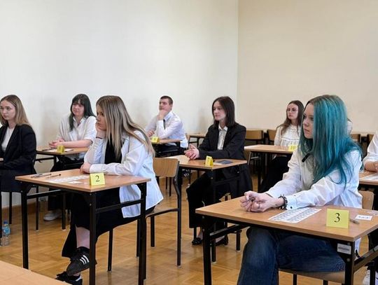 Ponad 5,5 tys. maturzystów w Lublinie rozpoczęło egzaminy