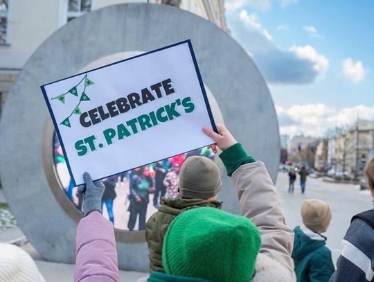 Zielony Lublin połączy się z Dublinem. Portal na Placu Litewskim pokaże paradę św. Patryka na żywo