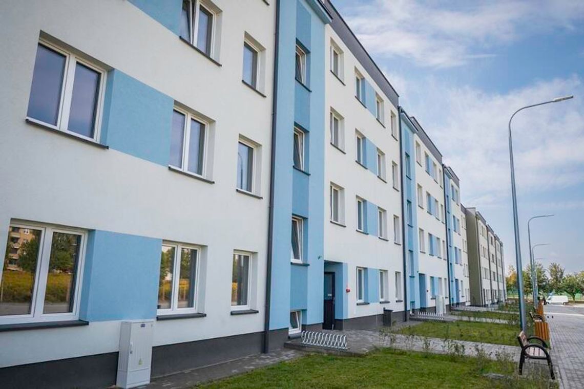 121 nowych mieszkań na Felinie. Pierwsi lokatorzy dostają klucze 121 nowych mieszkań na Felinie. Pierwsi lokatorzy dostają klucze