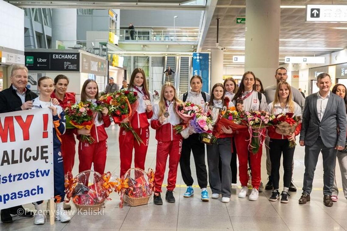 Cement-Gryf Chełm: Sezon pełen emocji, medali i walki do ostatnich sekund Cement-Gryf Chełm: Sezon pełen emocji, medali i walki do ostatnich sekund