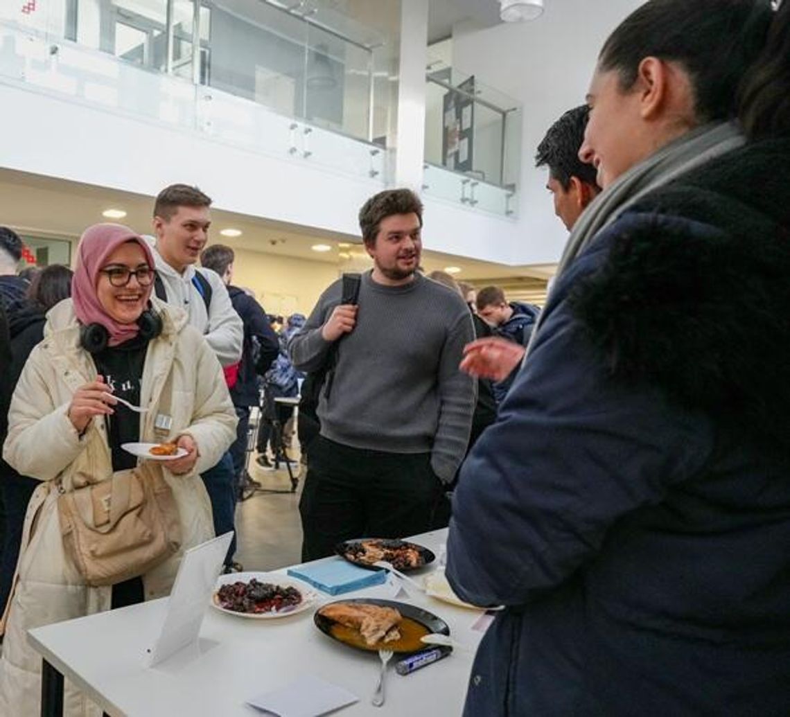 Erasmus Day na Politechnice Lubelskiej. Smaki świata i historie studentów Erasmus Day na Politechnice Lubelskiej. Smaki świata i historie studentów