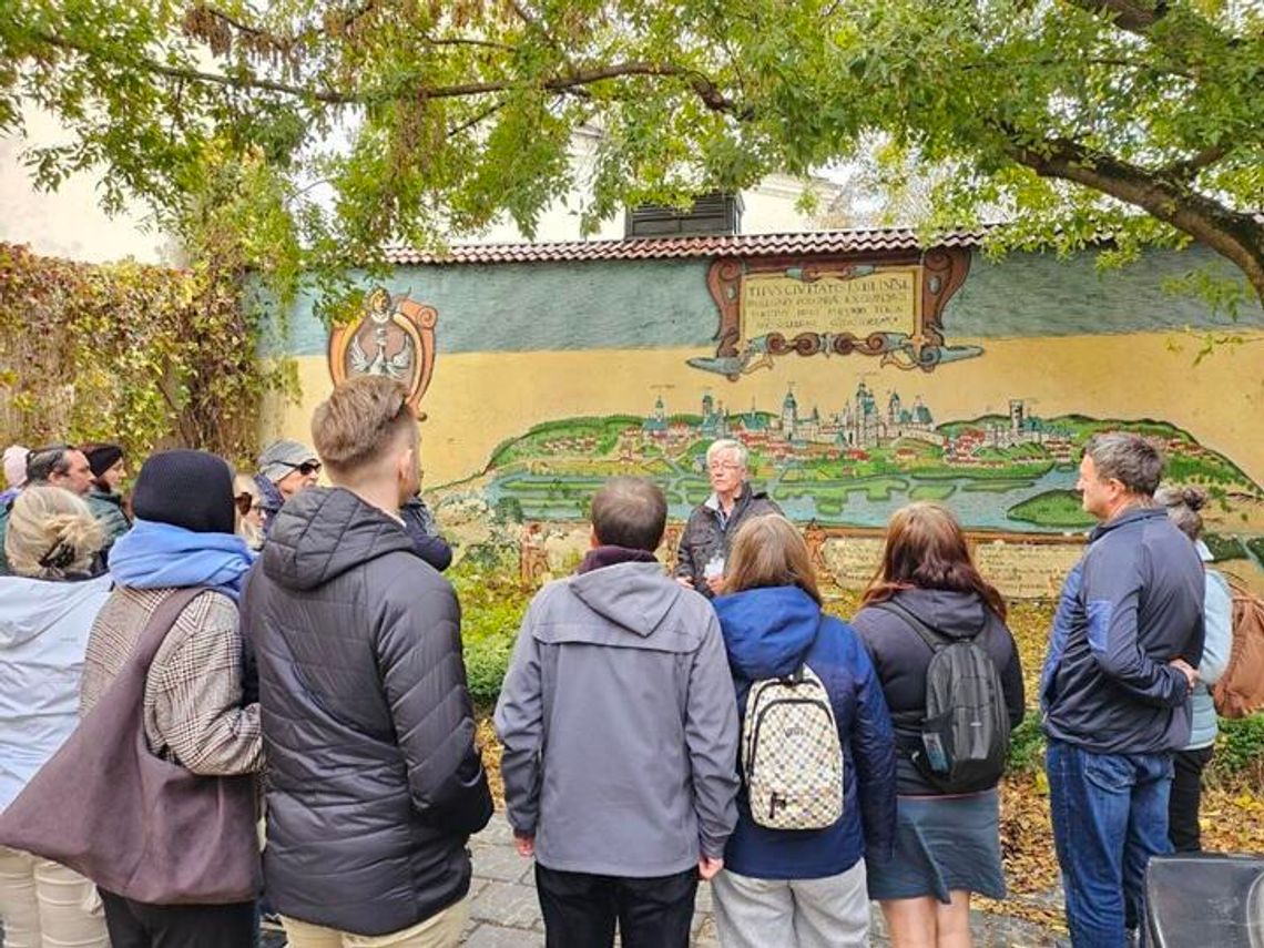 Lublin odkryje swoje tajemnice. Jesienne spacery z przewodnikiem ruszają 3 października Lublin odkryje swoje tajemnice. Jesienne spacery z przewodnikiem ruszają 3 października