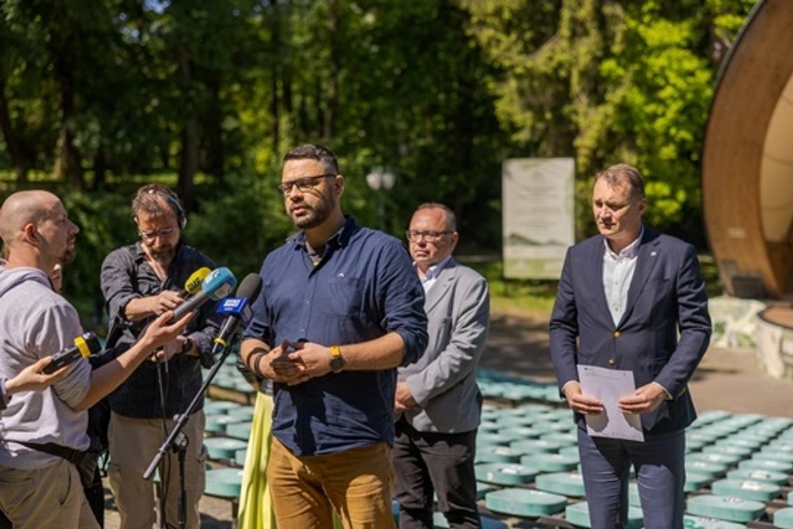 Miejscy przyrodnicy spotkają się w Ogrodzie Saskim.