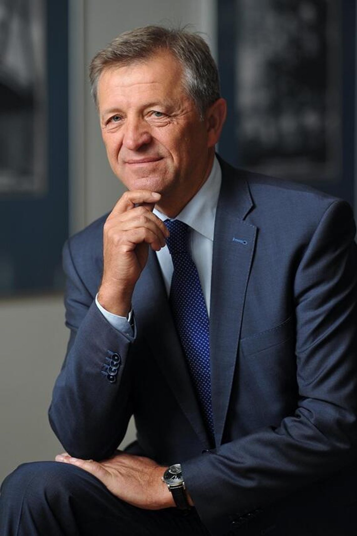 „Nie wiatr decyduje o kursie” - Tadeusz Rybak o służebnym przywództwie i lekcjach z żagla i roweru „Nie wiatr decyduje o kursie” - Tadeusz Rybak o służebnym przywództwie i lekcjach z żagla i roweru