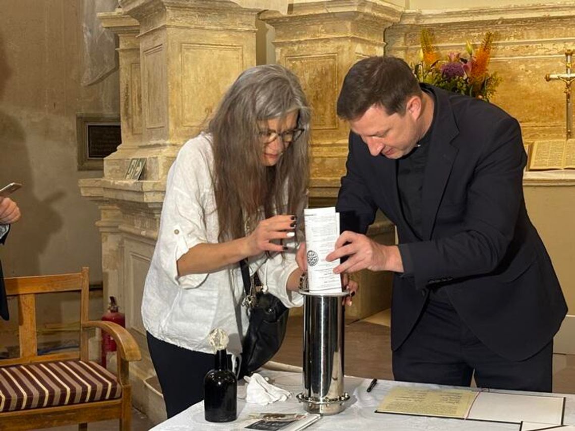 Nowa kapsuła czasu w Lublinie. Dokument zrekonstruował KUL