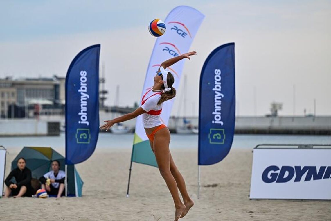 Rozpoczęły się finały AMP w siatkówce plażowej. Grają nawet zawodowcy!