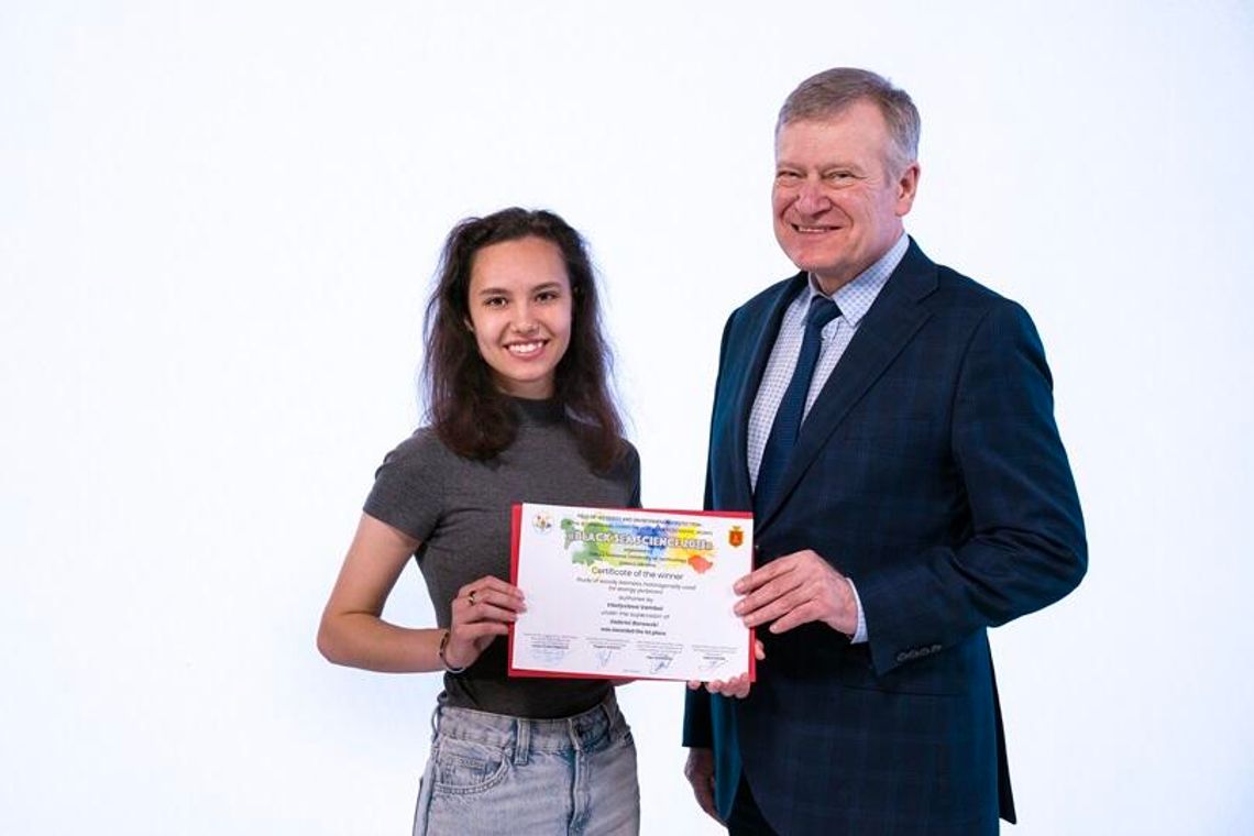 Sukces studentki Politechniki Lubelskiej w międzynarodowym konkursie BLACK SEA SCIENCE 2025