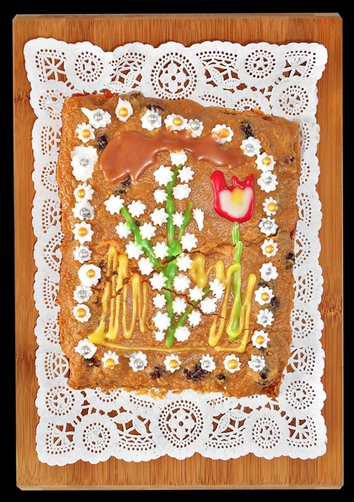 Ten mazurek robi furorę na Wielkanoc. Możesz zrobić go w zupełnie nowej wersji