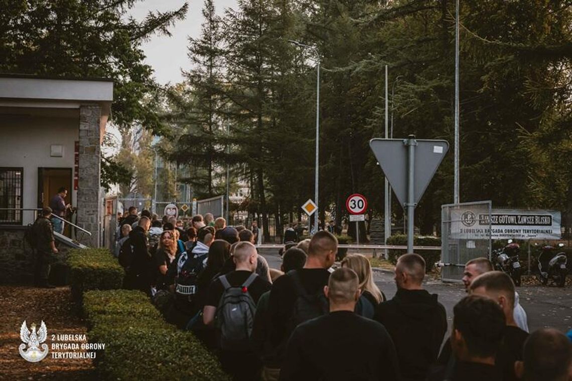 „Wakacje z WOT” w Lublinie: ponad 330 ochotników zasiliło szeregi terytorialsów!