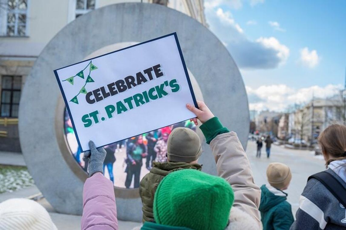 Zielony Lublin połączy się z Dublinem. Portal na Placu Litewskim pokaże paradę św. Patryka na żywo Zielony Lublin połączy się z Dublinem. Portal na Placu Litewskim pokaże paradę św. Patryka na żywo